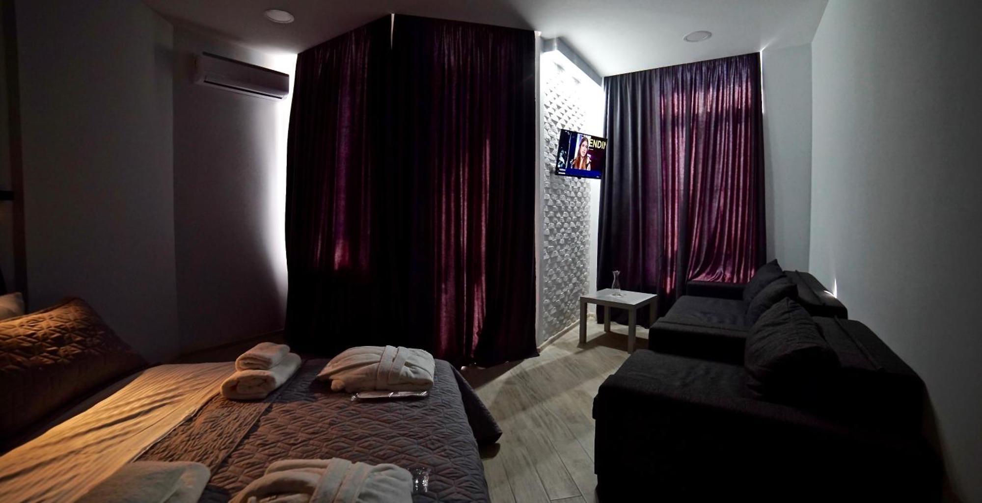 Queen Tamara Apartment Batumi Ngoại thất bức ảnh