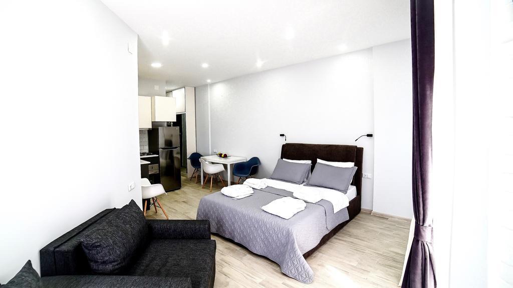 Queen Tamara Apartment Batumi Ngoại thất bức ảnh