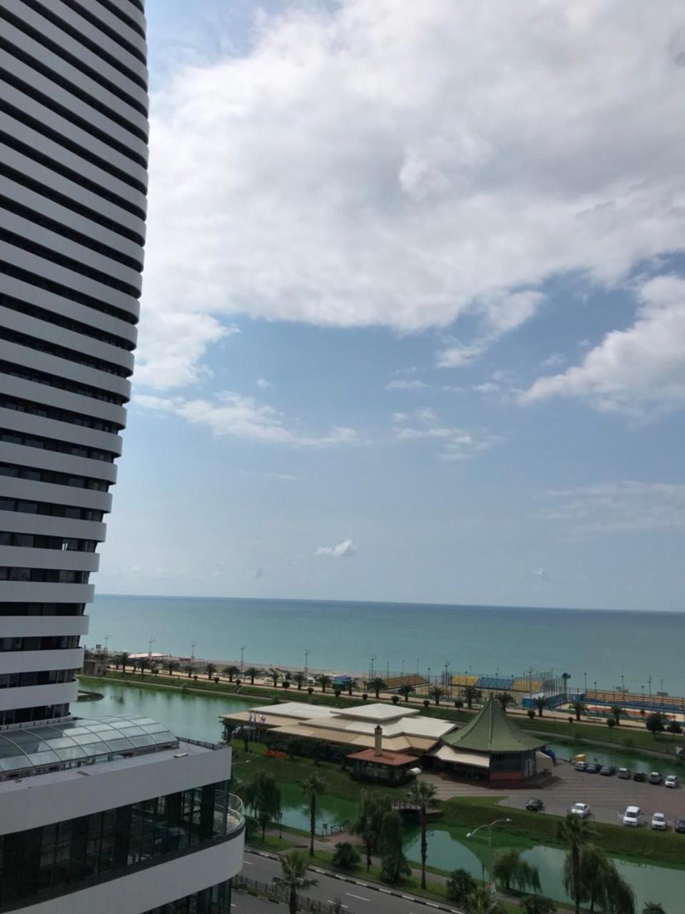 Queen Tamara Apartment Batumi Ngoại thất bức ảnh
